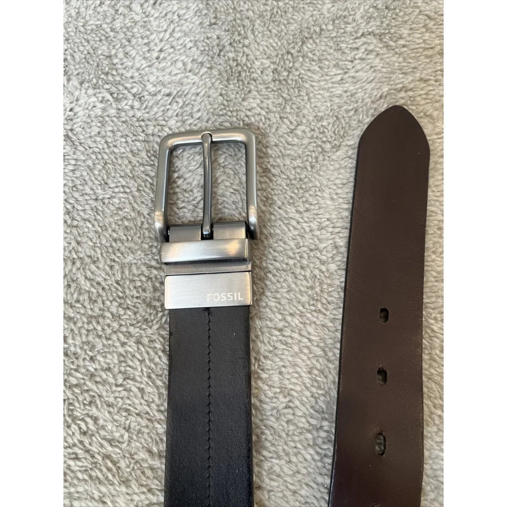 Fossil Men Black Leather Silver Metal Heavy Buckle Belt Size 8.5 34 Flawed
